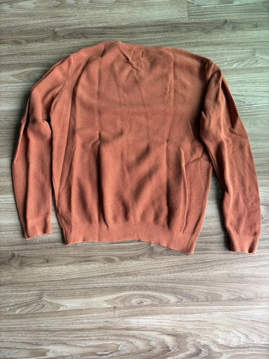 Zara Sweater - Picture 2 of 3